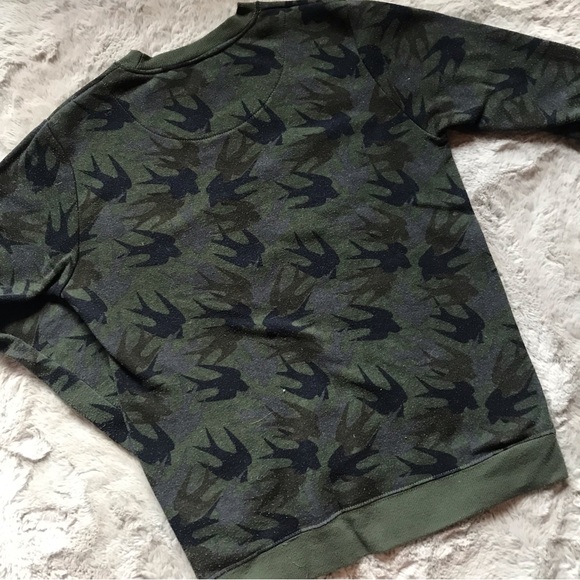 Camo colour dove print crew neck sweater medium - Picture 2 of 6